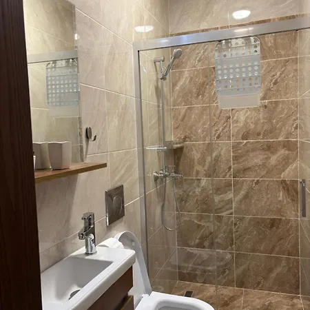 Πανσιόν Hogo Fogo 4*